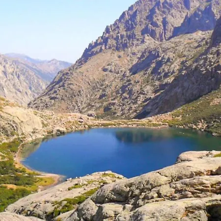 Magnifique Grand T3 Refait A Neuf En 2025 Plein Centre 13 Cours Paoli Wifi Ecran Plat Lave Linge 6 Couchages *