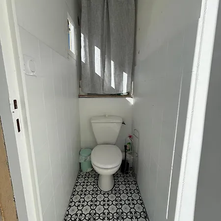 Magnifique Grand T3 Refait A Neuf En 2025 Plein Centre 13 Cours Paoli Wifi Ecran Plat Lave Linge 6 Couchages 아파트