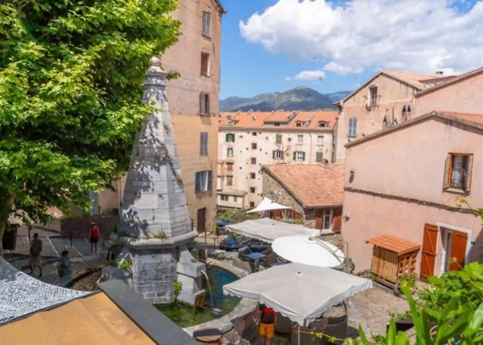 Magnifique Grand T3 Refait A Neuf En 2025 Plein Centre 13 Cours Paoli Wifi Ecran Plat Lave Linge 6 Couchages * Corte (Corsica)