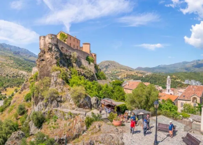 Magnifique Grand T3 Refait à Neuf En 2025 Plein Centre 13 Cours Paoli Wifi écran Plat Lave Linge 6 Couchages Corte (Corsica)