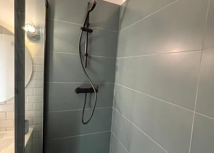 Magnifique Grand T3 Refait A Neuf En 2025 Plein Centre 13 Cours Paoli Wifi Ecran Plat Lave Linge 6 Couchages Apartmán Corte (Corsica)